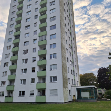 Gemütliche Wohnung in der 4. Etage; 23560 HL- Moisling