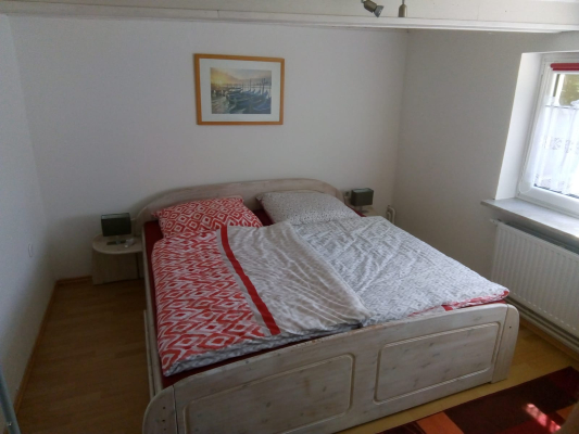 Schlafzimmer 2