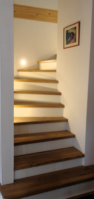 Treppe Beton_Eiche zum OG