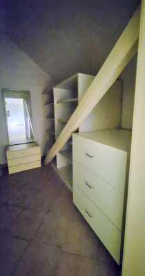 24_Begehbarer Schrank